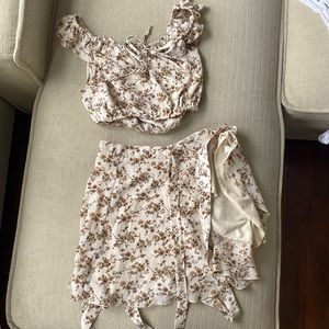 Two piece set!!